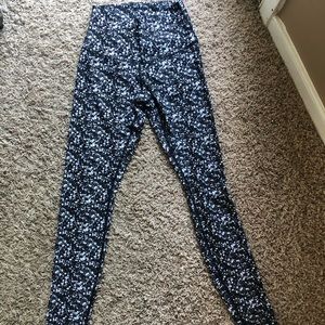 Lulu lemon leggings